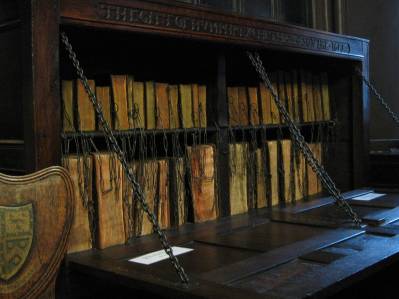 Chetham_Library_Book_Chest